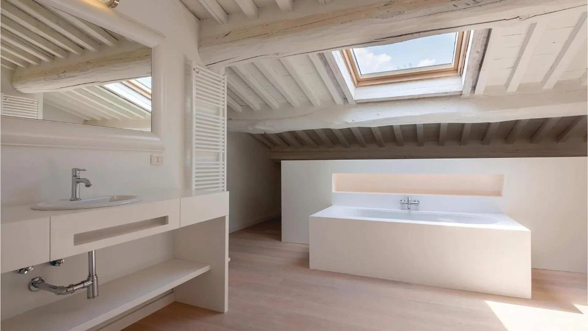 Villa Ploner Lari